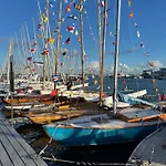 Fiiliksellae 아파트 항코